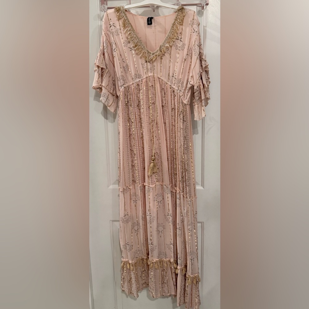 Stylish Pink Dress with Gold Details